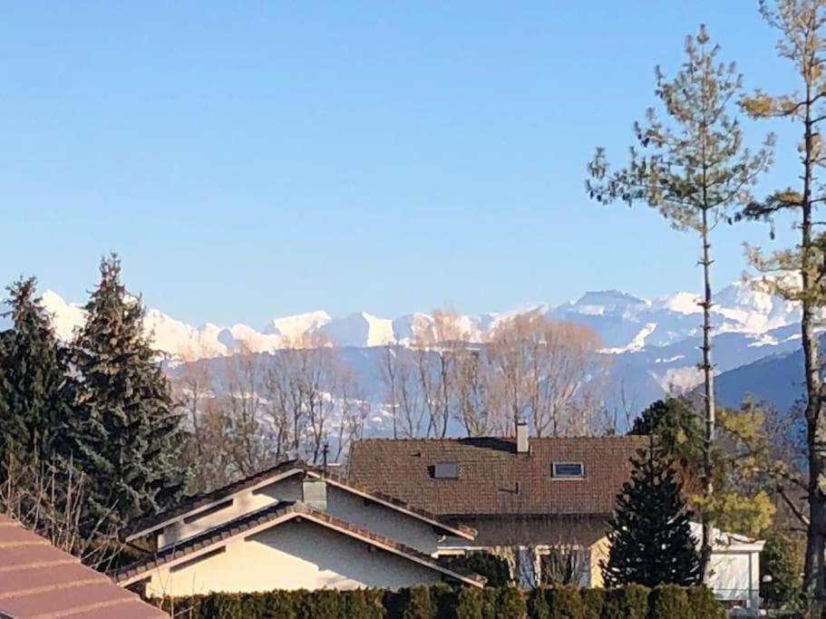 Appartement Belle Vue Sur Les Montagnes Saint-Pierre-en-Faucigny Luaran gambar